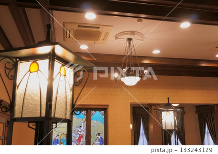 文化のみち二葉館　大広間の照明 133243129