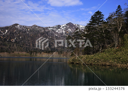 北海道三代秘湖オコタンペ湖 133244376
