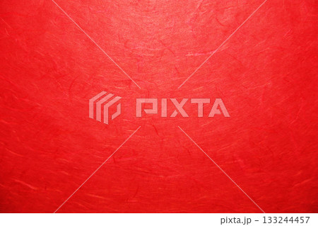 赤い和紙の背景 133244457