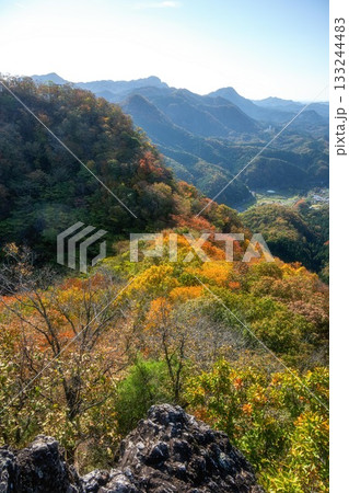 茨城県大子町　袋田の滝周辺の紅葉 133244483