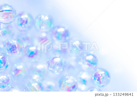 ガラス玉・キラキラ 背景素材 133249641