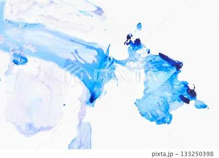 Abstract blue and white watercolor texture with fluid and dynamic brush strokes 133250398