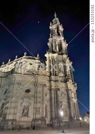 エルベ川の真珠 ドイツ「ドレスデン旧市街の夜景」 エルベ川の真珠 ドイツ「ドレスデン旧市街の夜景」 133253192
