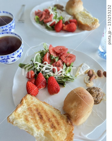 健康 ワンプレ-ト朝食 パン 健康 ワンプレ-ト朝食 パン 133253232
