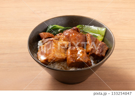 豚角煮丼 133254847