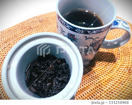 中国茶(古樹龍珠)をマグカップで愉しむ4 中国茶(古樹龍珠)をマグカップで愉しむ4 133258968