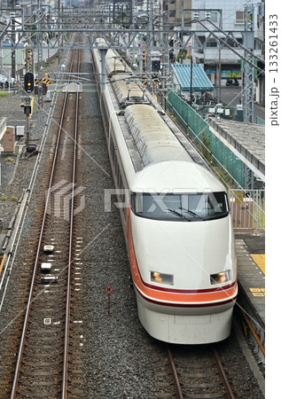 鉄道 私鉄:東武伊勢崎線 特急けごん25号 100系 鉄道 私鉄:東武伊勢崎線 特急けごん25号 100系 133261433