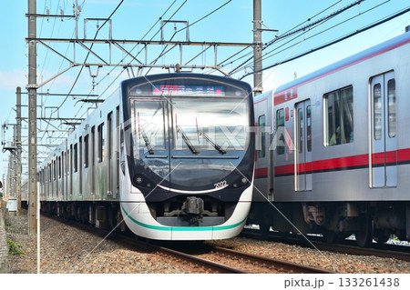 鉄道 私鉄:東武伊勢崎線 東急相互乗り入れ 2020系 2122F 鉄道 私鉄:東武伊勢崎線 東急相互乗り入れ 2020系 2122F 133261438