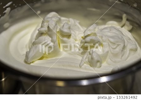 ホイップクリーム ホイップクリーム 133261492