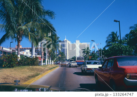 世界のリゾートをドライブ 世界のリゾートをドライブ 133264747