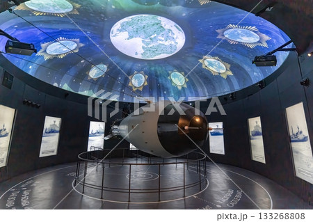 A mock-up of the atomic bomb in the museum 133268808
