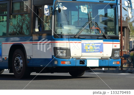 路線バス 133270493