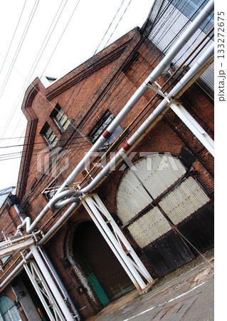 重厚感あふれるJR東日本_秋田総合車両センターの第2車両改造場 133272675