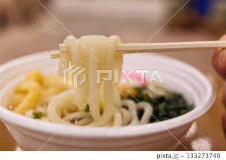 ホテルの無料振る舞いのうどん（香川県丸亀市） 133273740