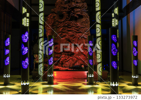 岐阜県関市・龍泰寺の龍の木彫りを照らす幻想的竹あかりライトアップ 岐阜県関市・龍泰寺の龍の木彫りを照らす幻想的竹あかりライトアップ 133273972