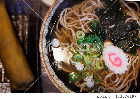 若生昆布のおにぎりと津軽そば(青森郷土料理) 若生昆布のおにぎりと津軽そば(青森郷土料理) 133276197