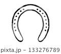 蹄鉄　シンプルでかわいいスタンプ風のイラスト 133276789