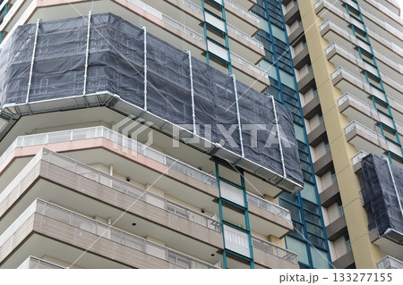修繕中のタワーマンション 133277155