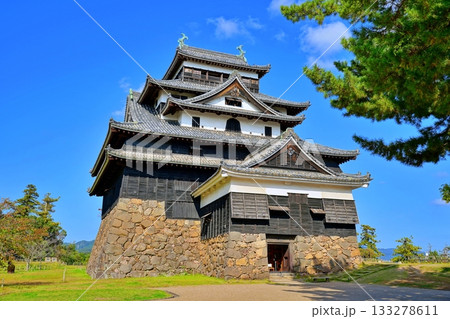 松江城 (島根県松江市) 松江城 (島根県松江市) 133278611