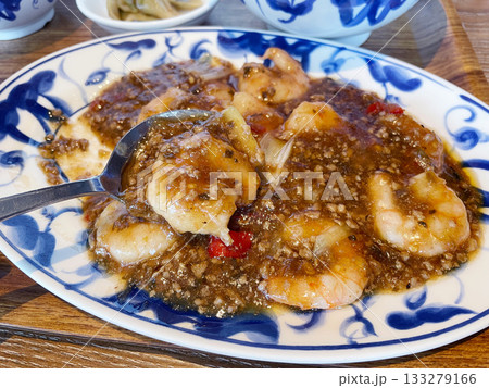 四川料理の本格エビチリ 乾焼蝦仁 スパイシーな炒め海老 四川料理の本格エビチリ 乾焼蝦仁 スパイシーな炒め海老 133279166