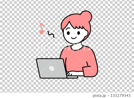 PC作業・副業・デスクワークする女性02 PC作業・副業・デスクワークする女性02 133279343