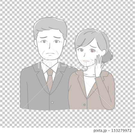 不安そうなスーツのシニア男女 133279972