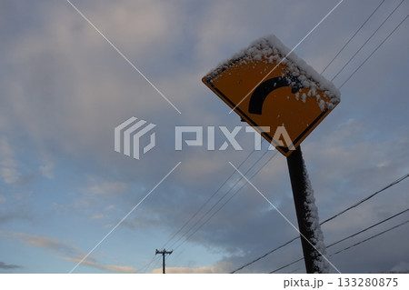 道路標識 133280875
