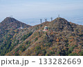 紅葉が始まった晩秋の筑波山頂付近 133282669