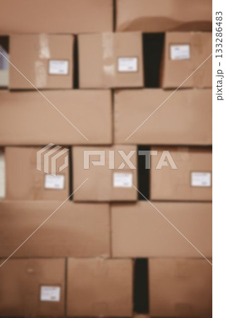Arrangement of cardboard boxes 133286483