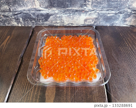 いくら醤油漬け プチプチ食感の本格いくら いくら醤油漬け プチプチ食感の本格いくら 133288691
