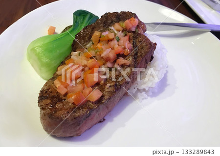 グアム 食事 グアム 食事 133289843
