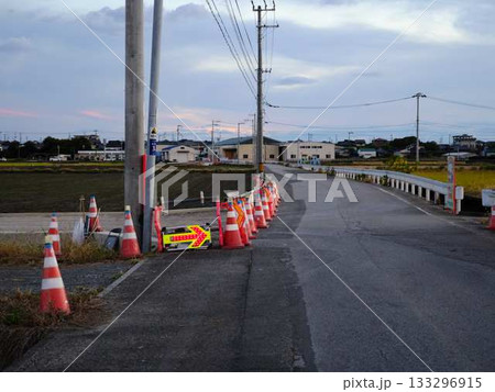 工事現場 道路 区画整理 工事現場 道路 区画整理 133296915
