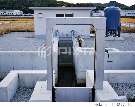 高知県の水処理施設 水門 高知県の水処理施設 水門 133297119