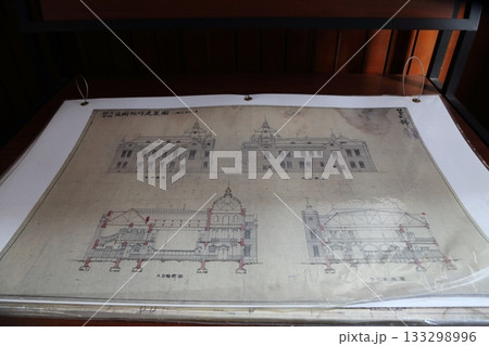 レトロな建物の設計図 レトロな建物の設計図 133298996