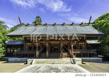 宮崎神宮　拝殿　宮崎県宮崎市 133303015