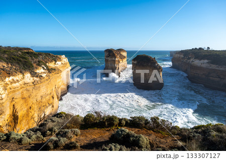 Tom and Eva Lookout at the Twelve Apostles, Great Ocean Road, Australia 133307127