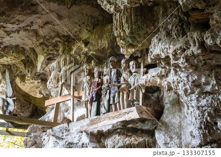 Tau Tau statues in a cave, Toraja, Sulawesi, Indonesia Tau Tau statues in a cave, Toraja, Sulawesi, Indonesia 133307155