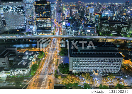 大阪中之島と梅田の夜景 (大阪府大阪市北区) 大阪中之島と梅田の夜景 (大阪府大阪市北区) 133308283
