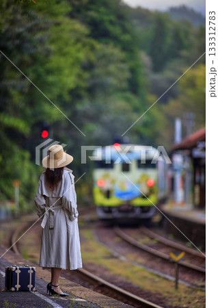 山間の駅 山間の駅 133312783
