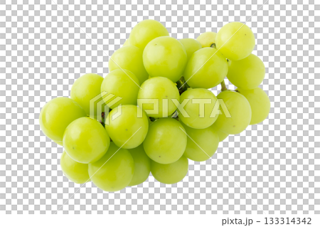 A bunch of Shine Muscat grapes on a transparent background (png) 133314342