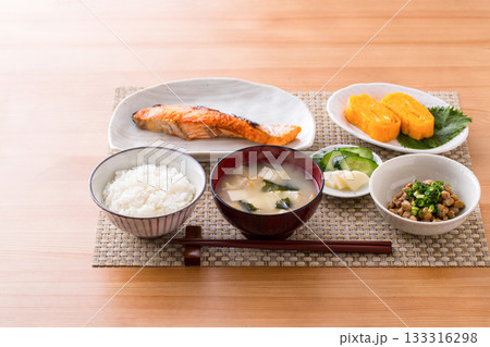 朝食のイメージ 133316298