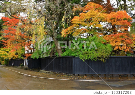 秋の角館武家屋敷通り 紅葉風景 秋の角館武家屋敷通り 紅葉風景 133317298