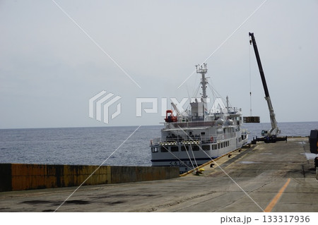 青ヶ島の港 133317936