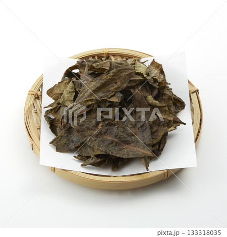 阿波番茶_日本の徳島県山間部に伝わるお茶の一種 133318035
