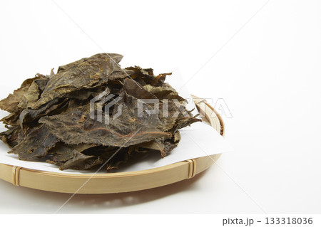 阿波番茶_日本の徳島県山間部に伝わるお茶の一種 133318036