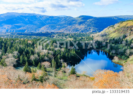 秋の熊沼 岩手県八幡平市 秋の熊沼 岩手県八幡平市 133319435