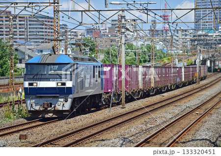 東海道本線　相模貨物　JR貨物　EF210-168（吹田） 133320451