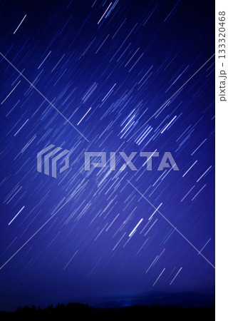 阿蘇山と星空 133320468