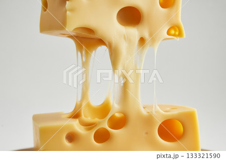 チーズの伸びる断面　料理素材写真 133321590