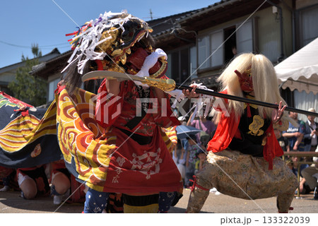 富山県　新湊の獅子舞　春季祭礼　　 133322039